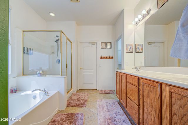 2579 S PONDEROSA Drive, Gilbert, AZ 85295