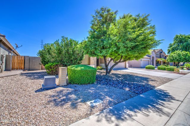 2579 S PONDEROSA Drive, Gilbert, AZ 85295