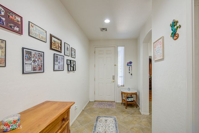 2579 S PONDEROSA Drive, Gilbert, AZ 85295