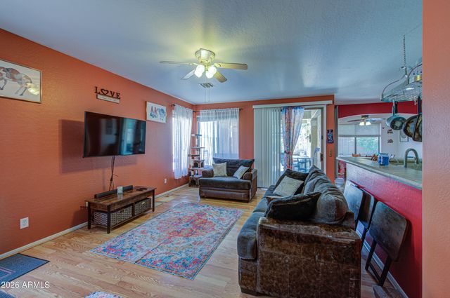 2579 S PONDEROSA Drive, Gilbert, AZ 85295