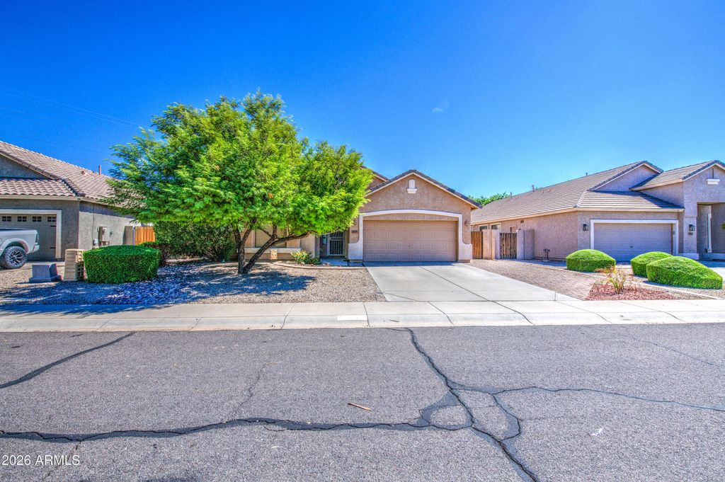 2579 S PONDEROSA Drive, Gilbert, AZ 85295 — photo 5