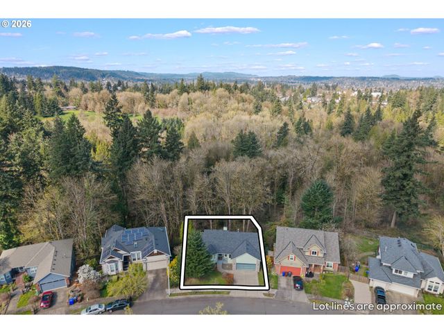 18029 CHICKAREE Dr, Oregon City, OR 97045