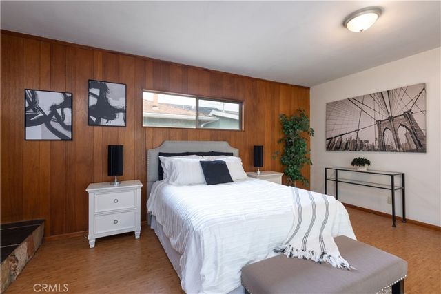 2843 Lomina, Long Beach, CA 90815