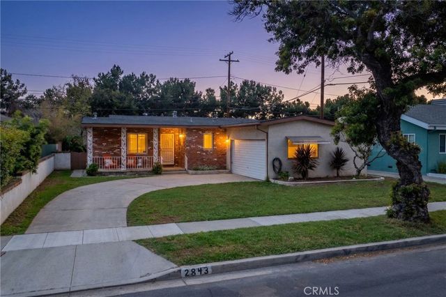 2843 Lomina, Long Beach, CA 90815