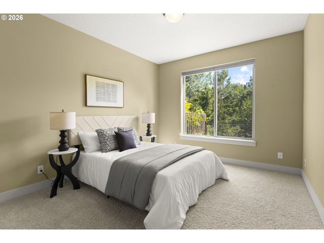 16630 Nw VETTER Dr, Portland, OR 97229