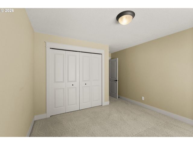 16630 Nw VETTER Dr, Portland, OR 97229