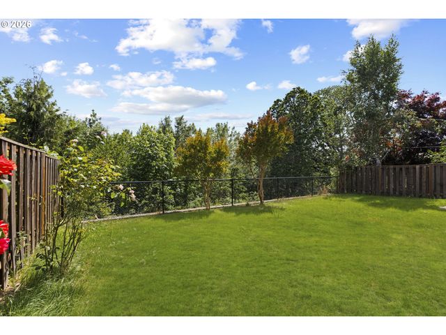 16630 Nw VETTER Dr, Portland, OR 97229