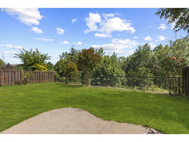 16630 Nw VETTER Dr, Portland, OR 97229