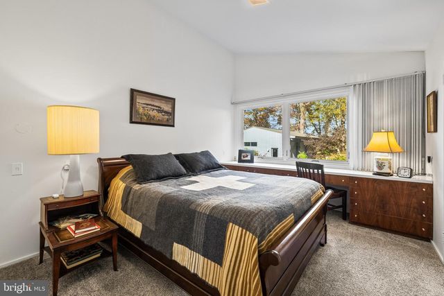 32 CAVESWOOD LN, Owings Mills, MD 21117