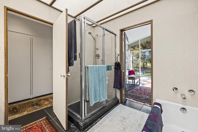 32 CAVESWOOD LN, Owings Mills, MD 21117