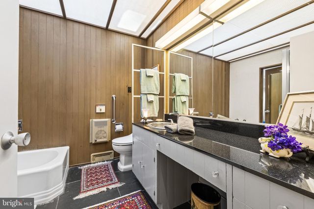 32 CAVESWOOD LN, Owings Mills, MD 21117