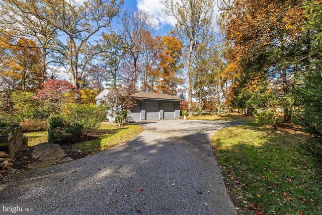 32 CAVESWOOD LN, Owings Mills, MD 21117