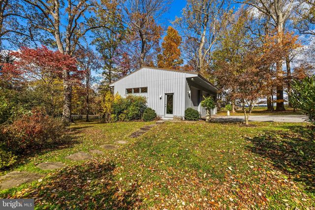 32 CAVESWOOD LN, Owings Mills, MD 21117