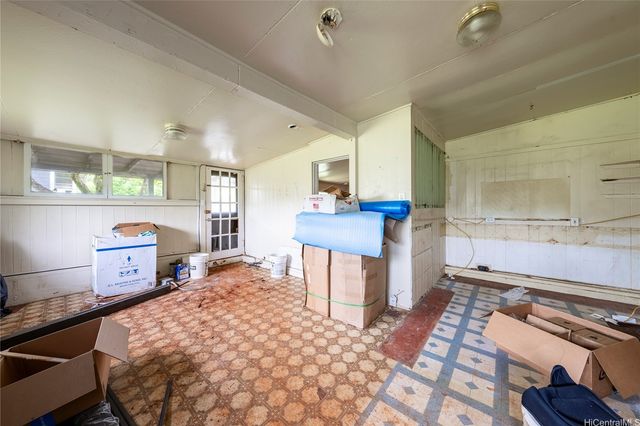 2315 California Avenue, Wahiawa, HI 96786