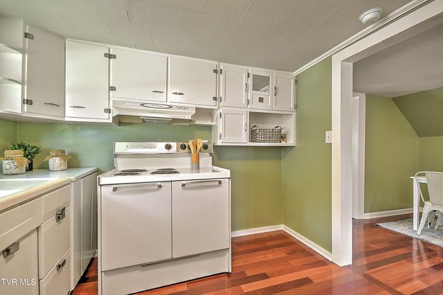 2607 Gilmer Street, Johnson City, TN 37604