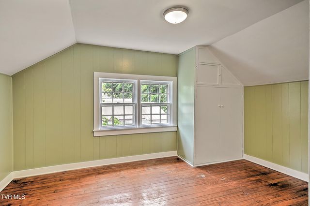 2607 Gilmer Street, Johnson City, TN 37604