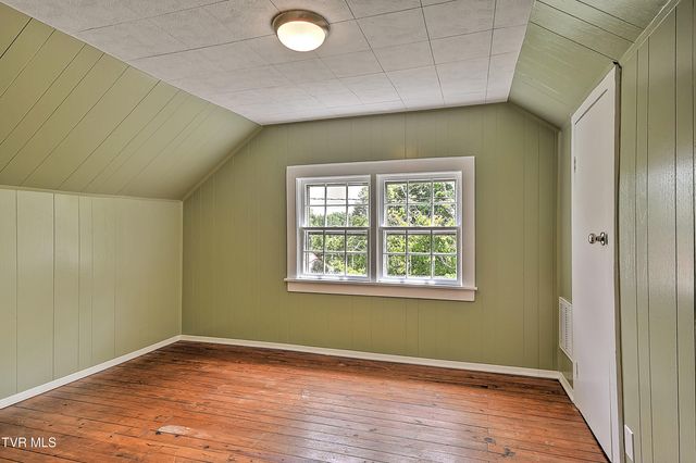 2607 Gilmer Street, Johnson City, TN 37604