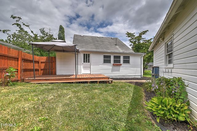 2607 Gilmer Street, Johnson City, TN 37604