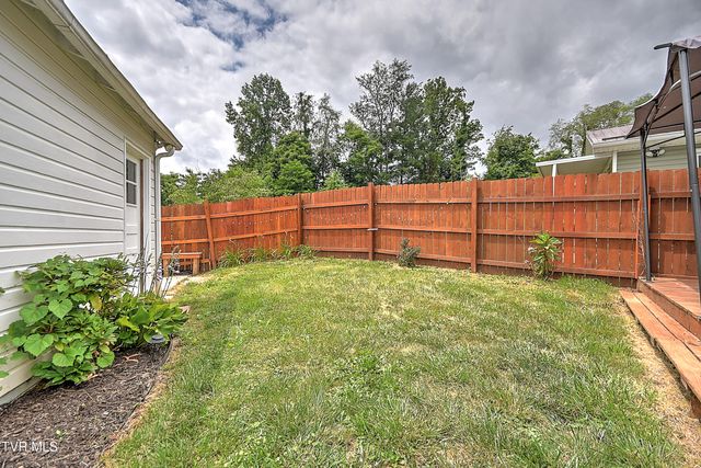 2607 Gilmer Street, Johnson City, TN 37604