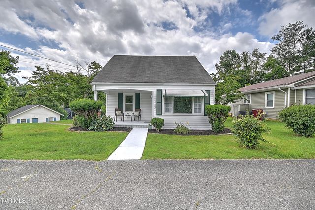 2607 Gilmer Street, Johnson City, TN 37604