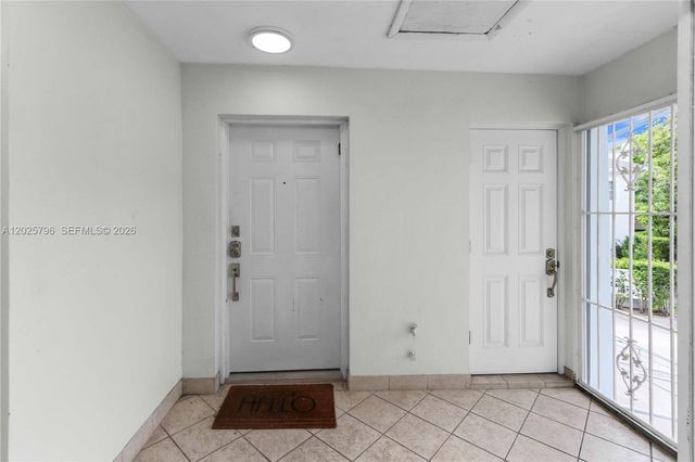 1200 Mariposa Ave D201, Coral Gables, FL 33146