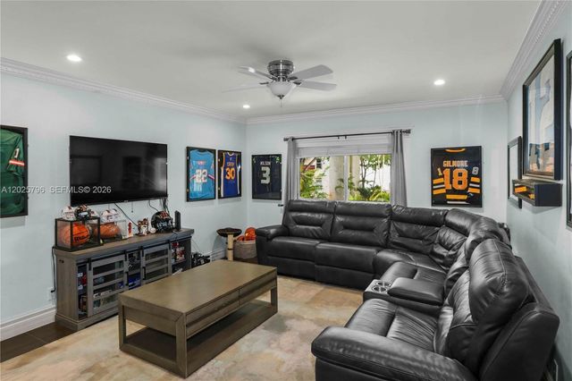 1200 Mariposa Ave D201, Coral Gables, FL 33146