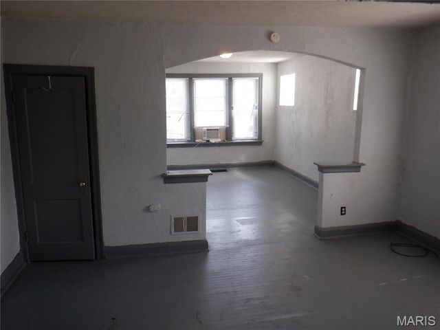 3453 Pennsylvania Avenue, St Louis, MO 63118