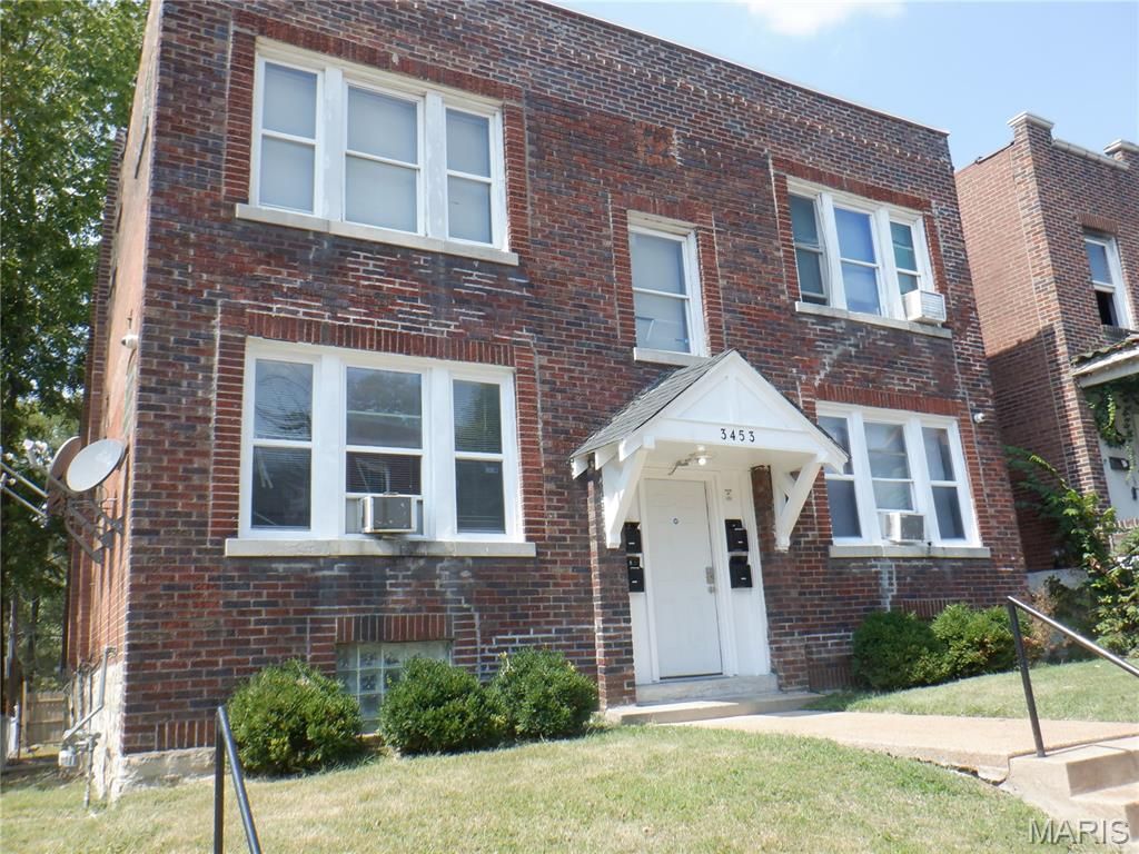 Image 1 of property listing at 3453 Pennsylvania Avenue, St Louis, MO 63118