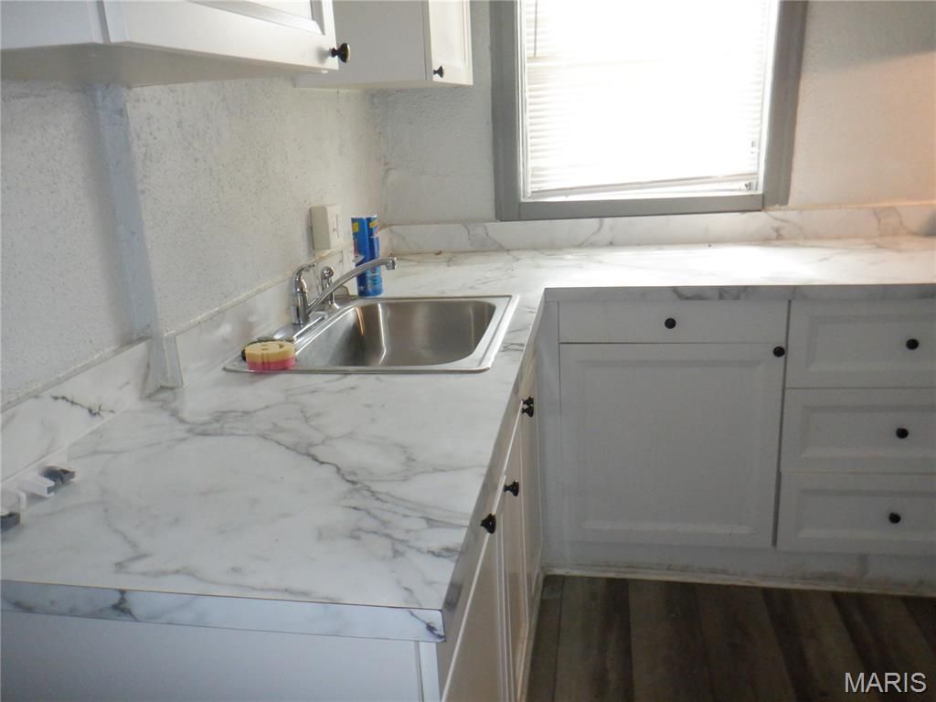 Image 5 of property listing at 3453 Pennsylvania Avenue, St Louis, MO 63118