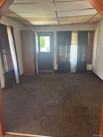 1122 Simcoe Avenue, Flint, MI 48507