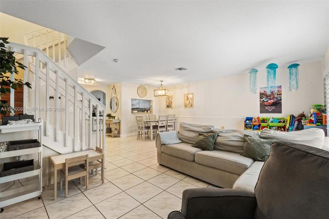 4826 NW 116th Ave, Doral, FL 33178