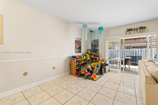 4826 NW 116th Ave, Doral, FL 33178