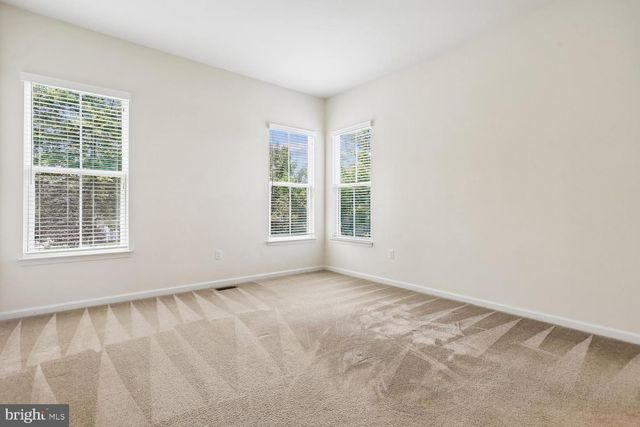 41657 MCMONAGLE SQ, Aldie, VA 20105