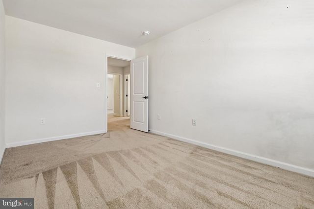 41657 MCMONAGLE SQ, Aldie, VA 20105