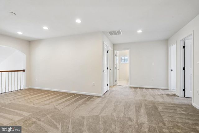 41657 MCMONAGLE SQ, Aldie, VA 20105