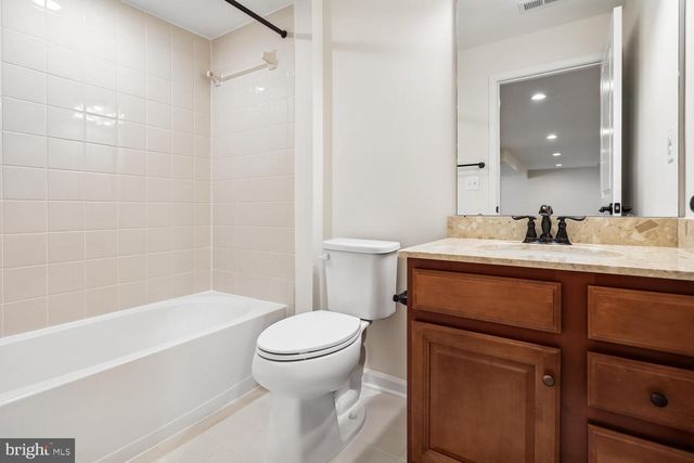 41657 MCMONAGLE SQ, Aldie, VA 20105