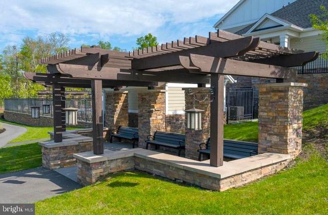 41657 MCMONAGLE SQ, Aldie, VA 20105