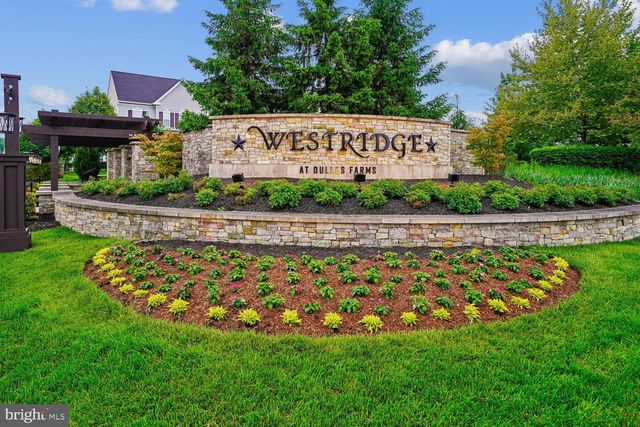 41657 MCMONAGLE SQ, Aldie, VA 20105
