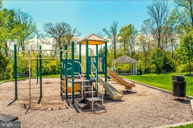 41657 MCMONAGLE SQ, Aldie, VA 20105