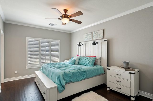 404 Matern CT, Horseshoe Bay, TX 78657