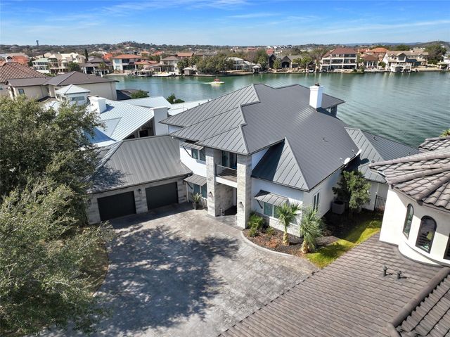 404 Matern CT, Horseshoe Bay, TX 78657
