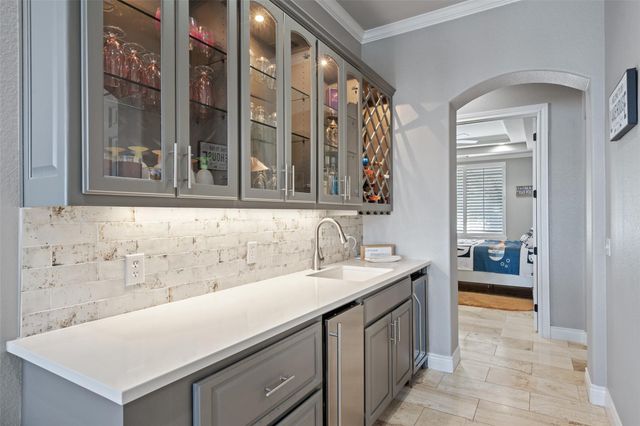 404 Matern CT, Horseshoe Bay, TX 78657