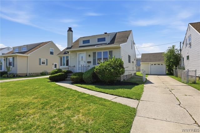 279 Westfall Drive, Tonawanda, NY 14150