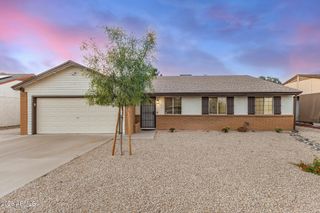 5626 W BLUEFIELD Avenue, Glendale, AZ 85308