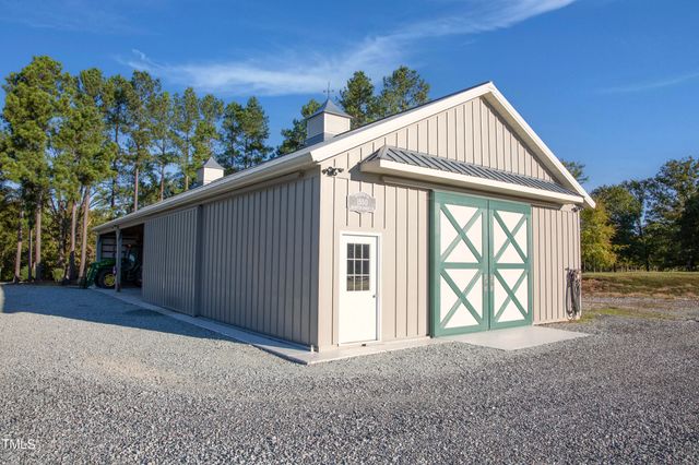 8589 Mcghees Mill Road, Semora, NC 27343