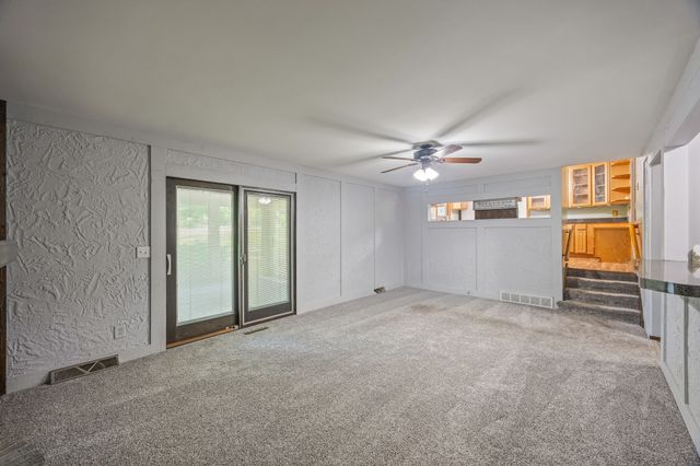 2611 Thornton Avenue, Des Moines, IA 50321