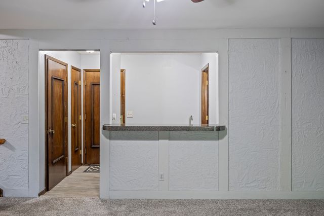 2611 Thornton Avenue, Des Moines, IA 50321