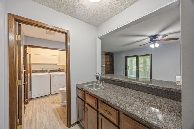 2611 Thornton Avenue, Des Moines, IA 50321