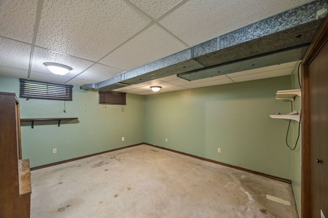 2611 Thornton Avenue, Des Moines, IA 50321
