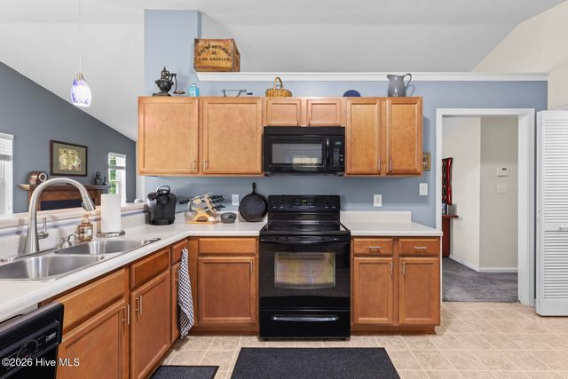 303 N Grazing Court, Sneads Ferry, NC 28460